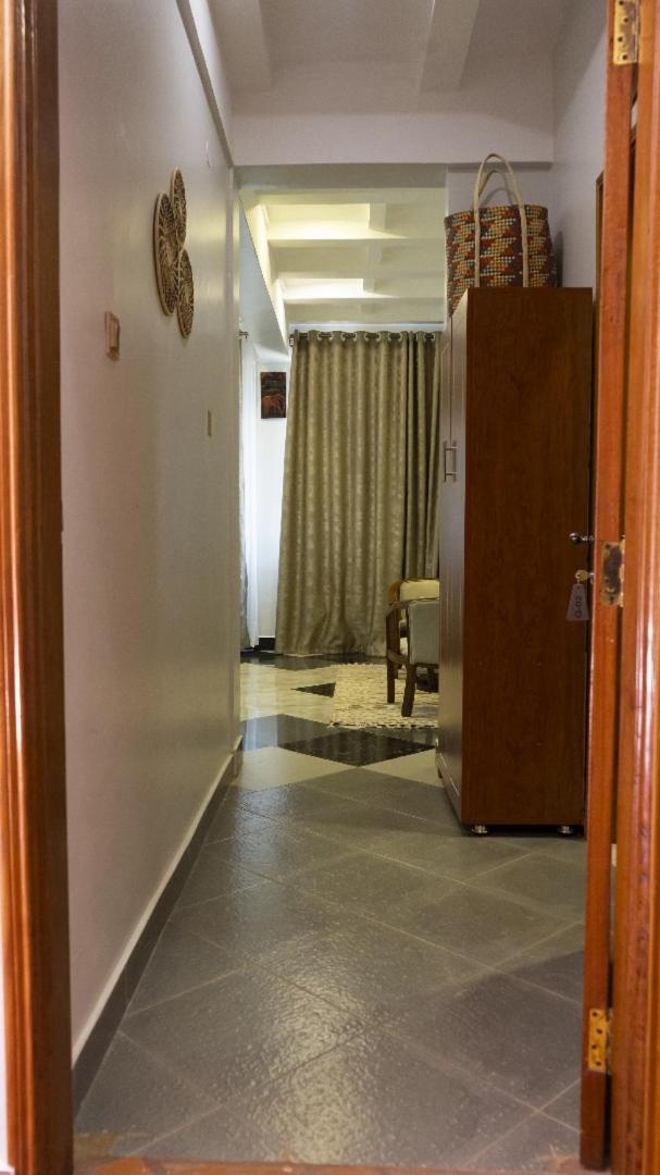 Ambrosia Heights Entebbe Hotell Exteriör bild